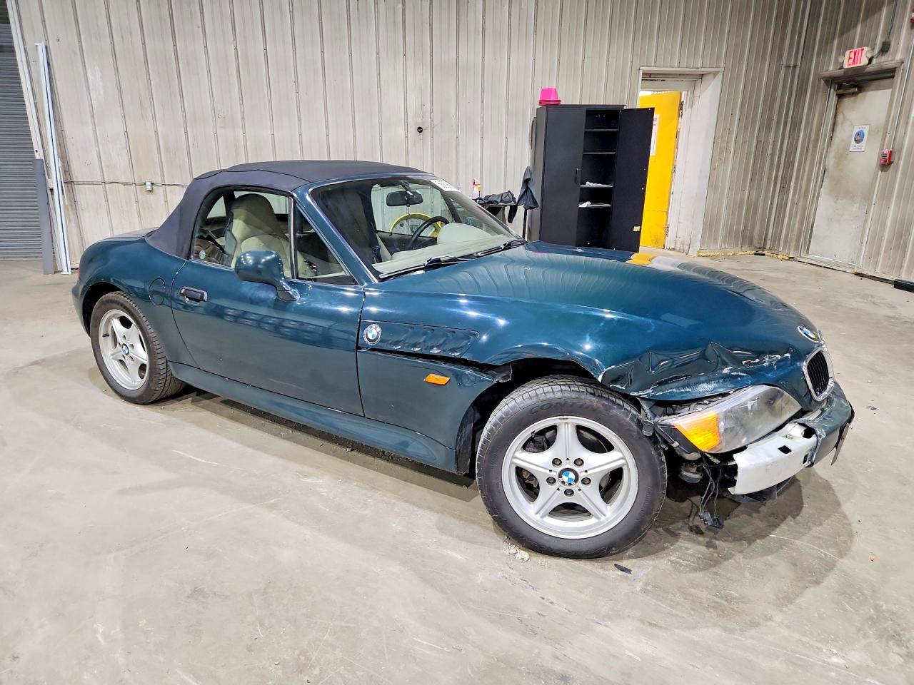 1998 Bmw Z3 1.9 Green vin: 4USCH7321WLD15440