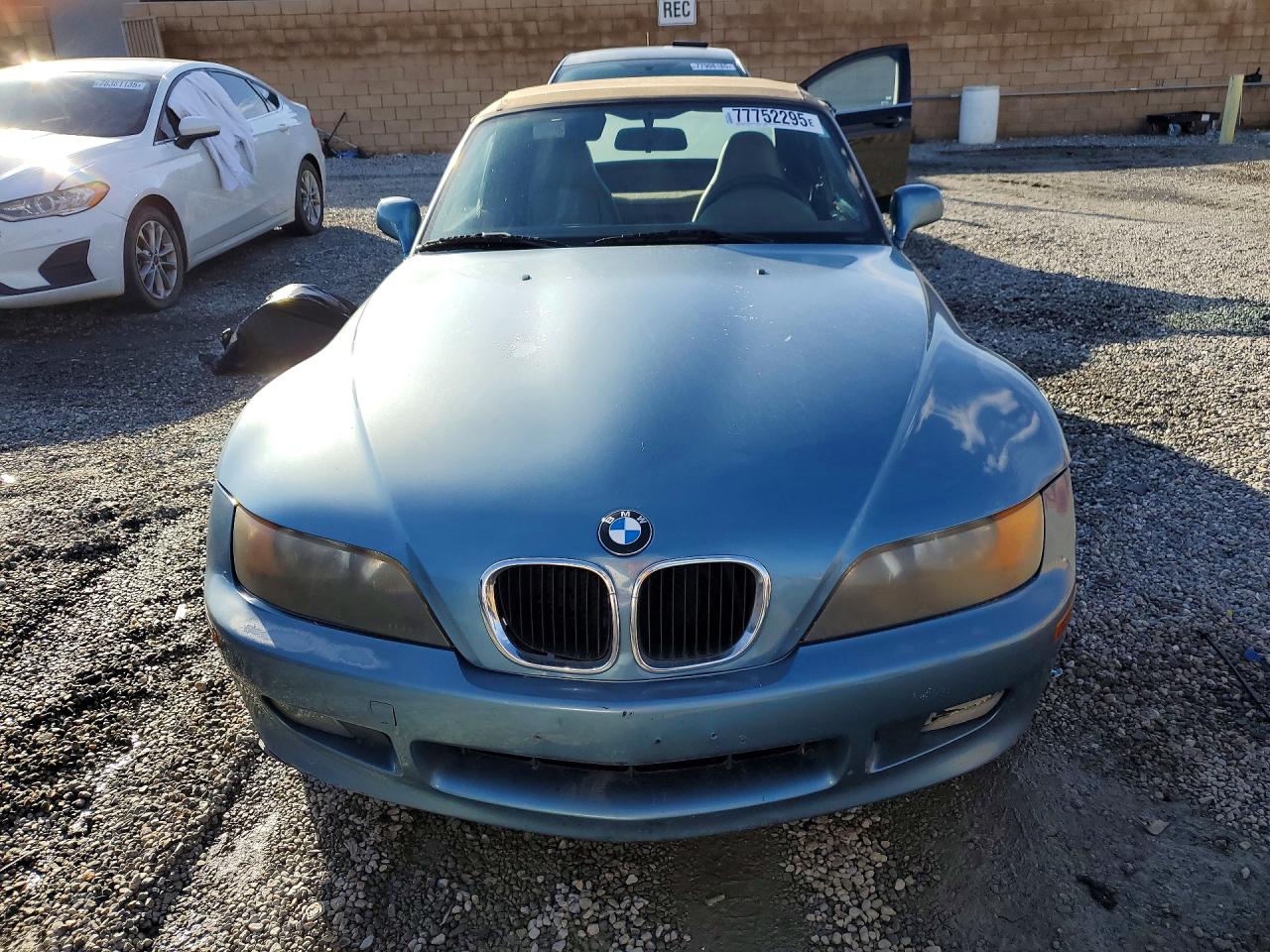 1997 Bmw Motorrad Z3 1.9 Blue vin: 4USCH7325VLE03308