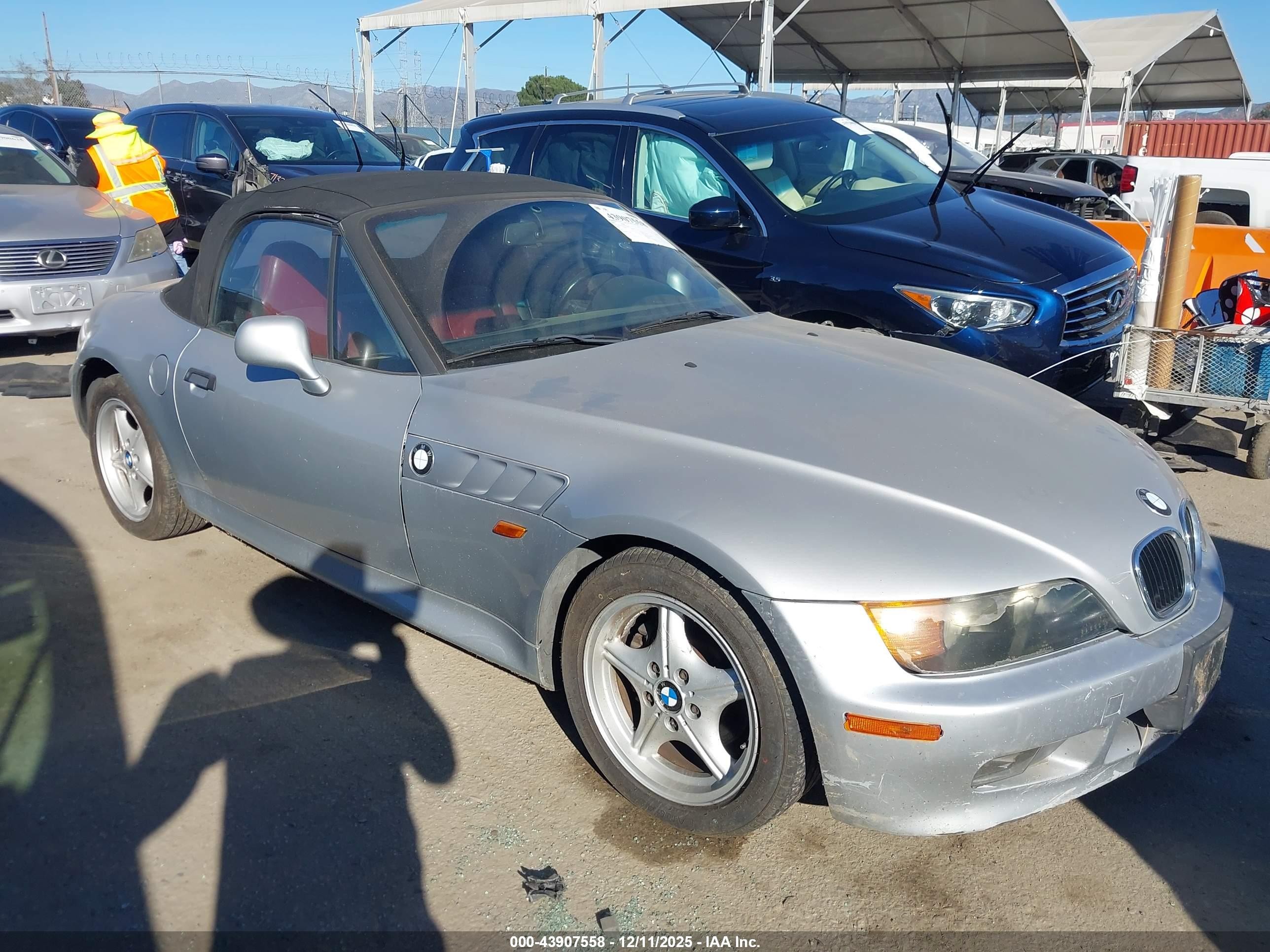 4USCH7326TLB74148