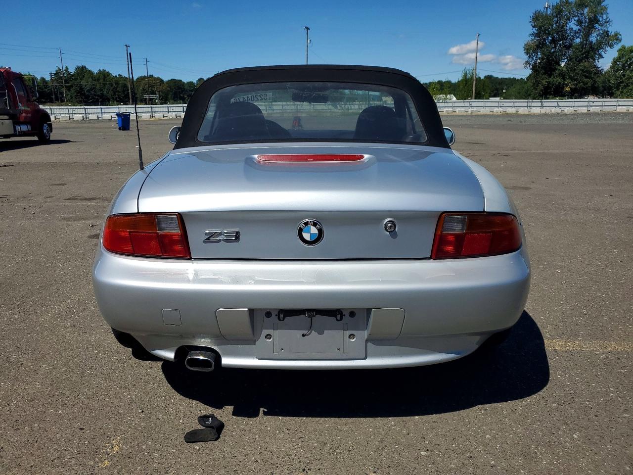 1996 Bmw Z3 1.9 Silver vin: 4USCH732XTLB69602