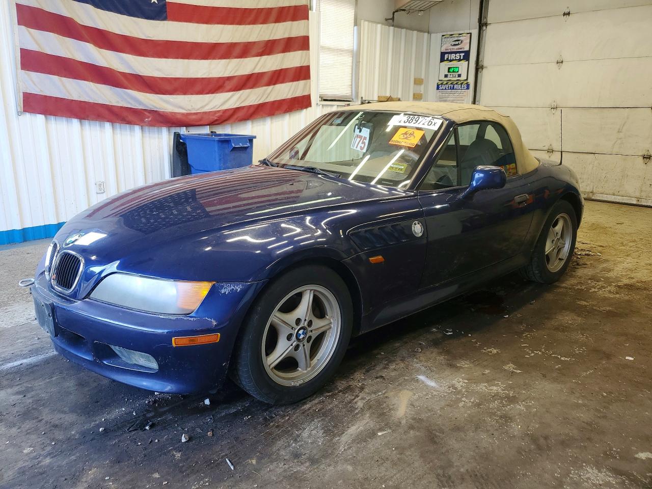 1998 Bmw Z3 1.9 Blue vin: 4USCH732XWLE07842