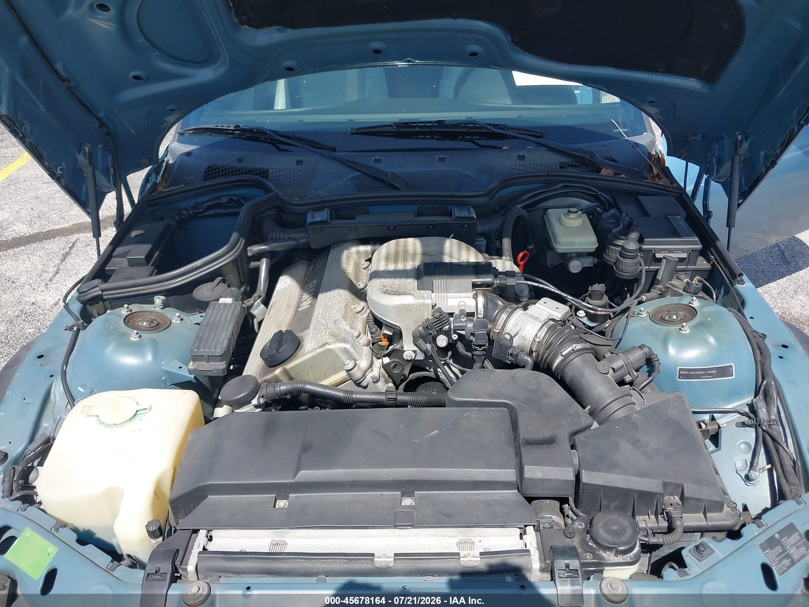 1998 Bmw Z3 1.9 Blue vin: 4USCH7331WLD16628