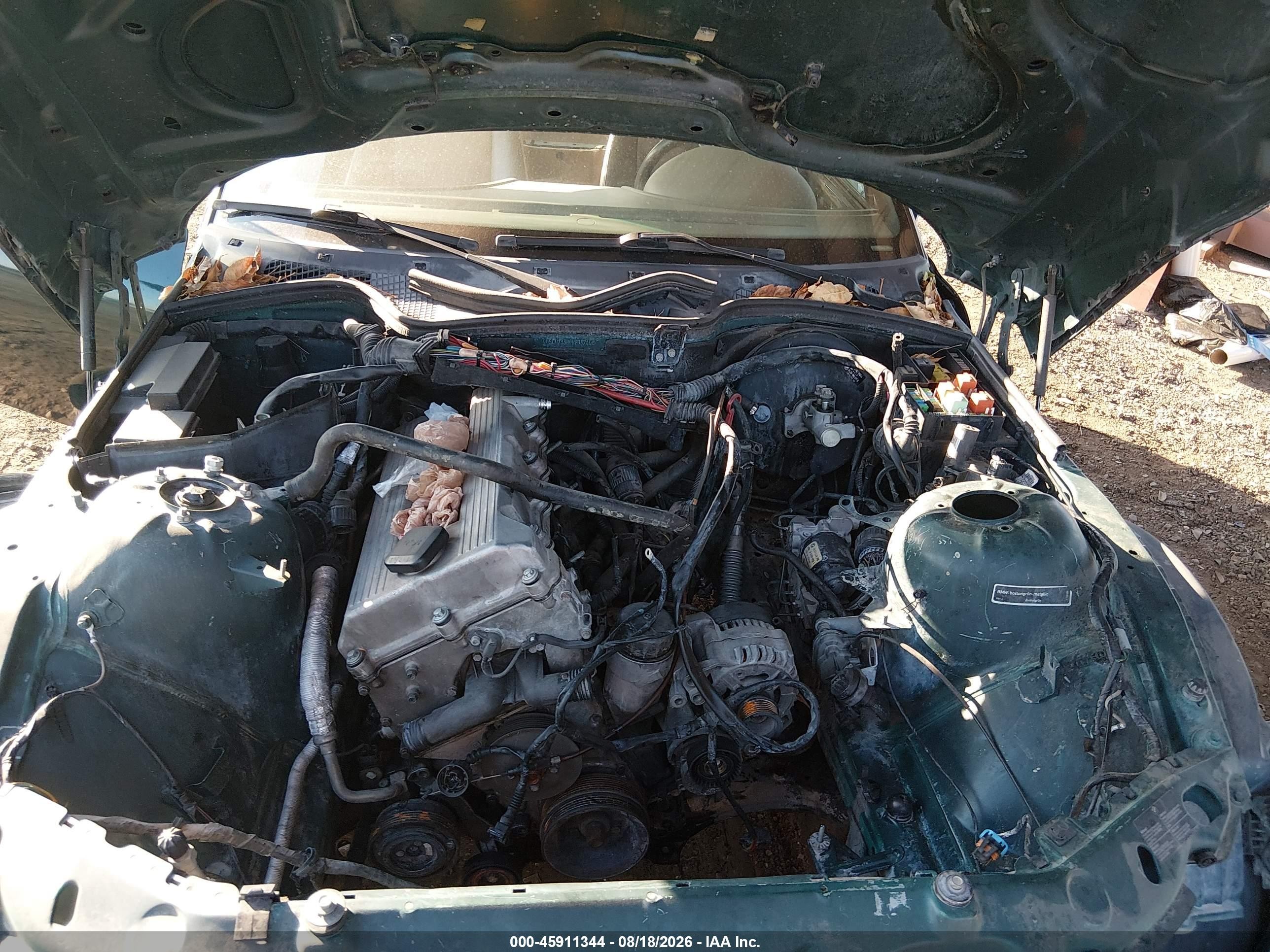 1998 Bmw Z3 1.9 Green vin: 4USCH7338WLE09744