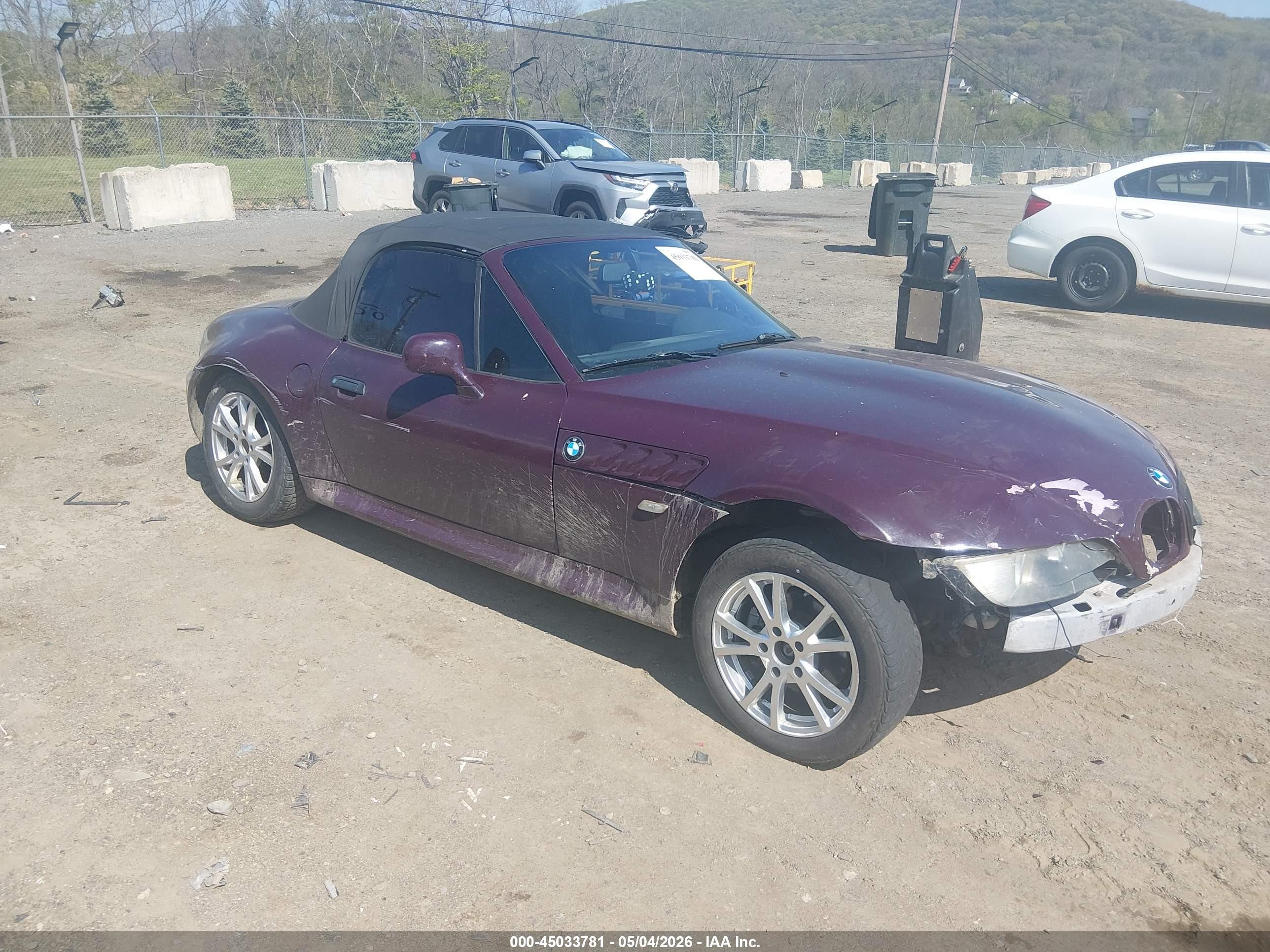 4USCH9330XLF80775
