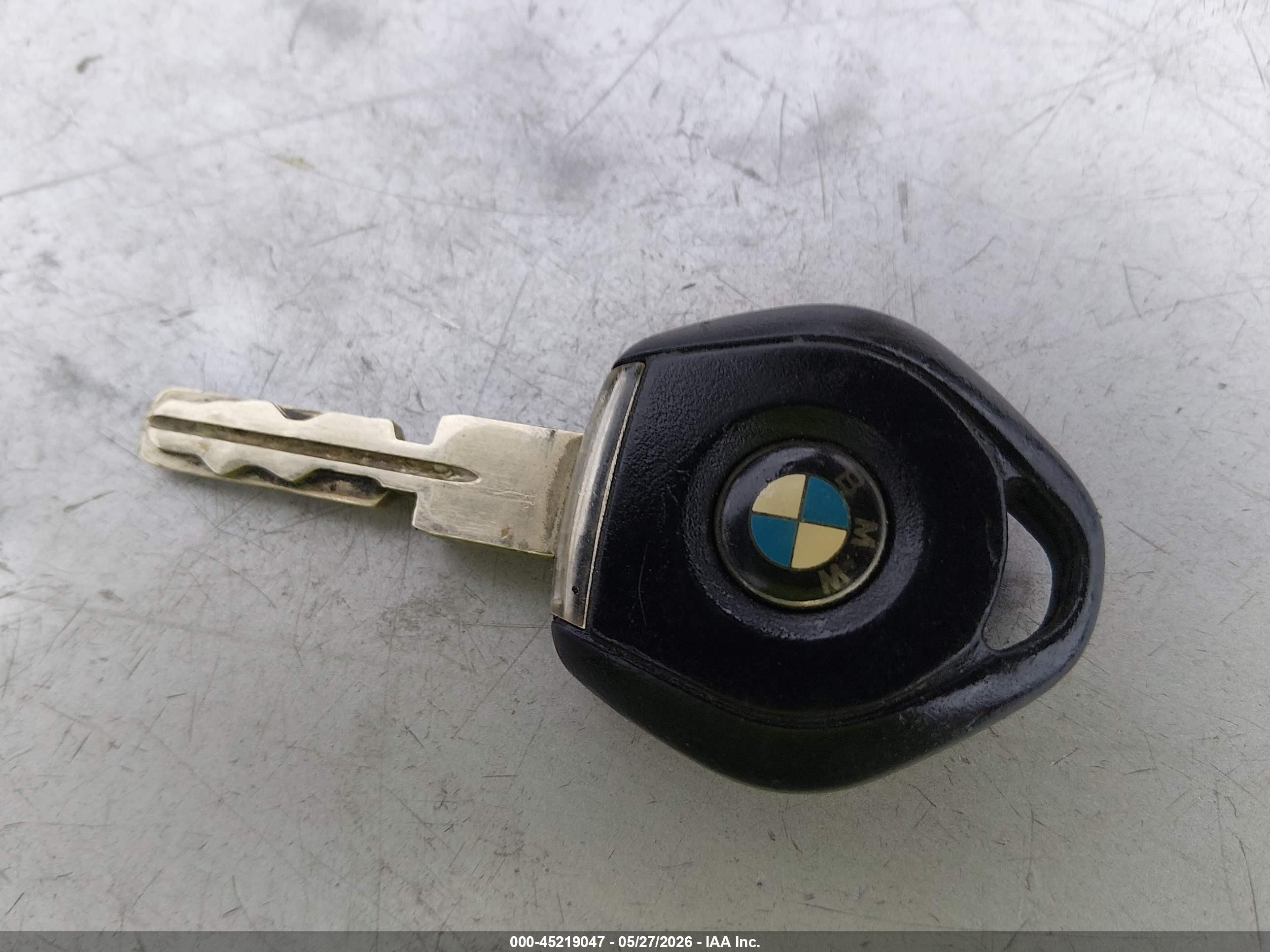 2000 Bmw Z3 2.3 Синий vin: 4USCH9341YLF83548