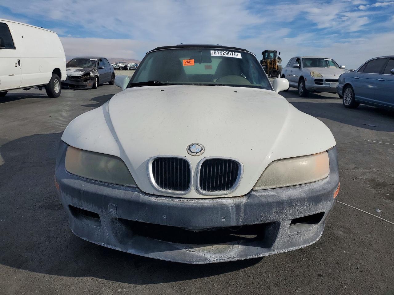 2000 Bmw Z3 2.3 White vin: 4USCH9341YLG02826