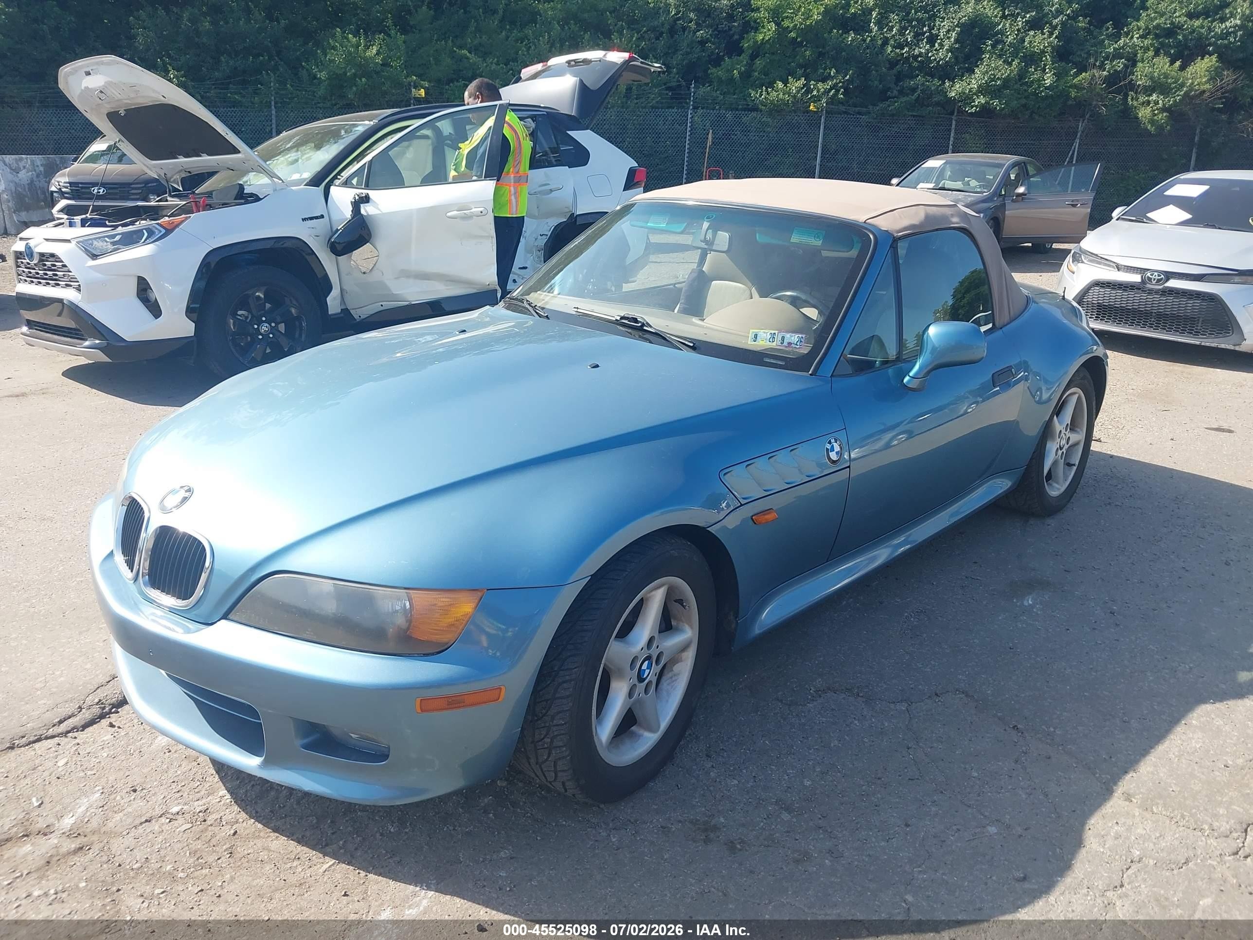 1998 Bmw Z3 2.8 Light Blue vin: 4USCJ3322WLC09866