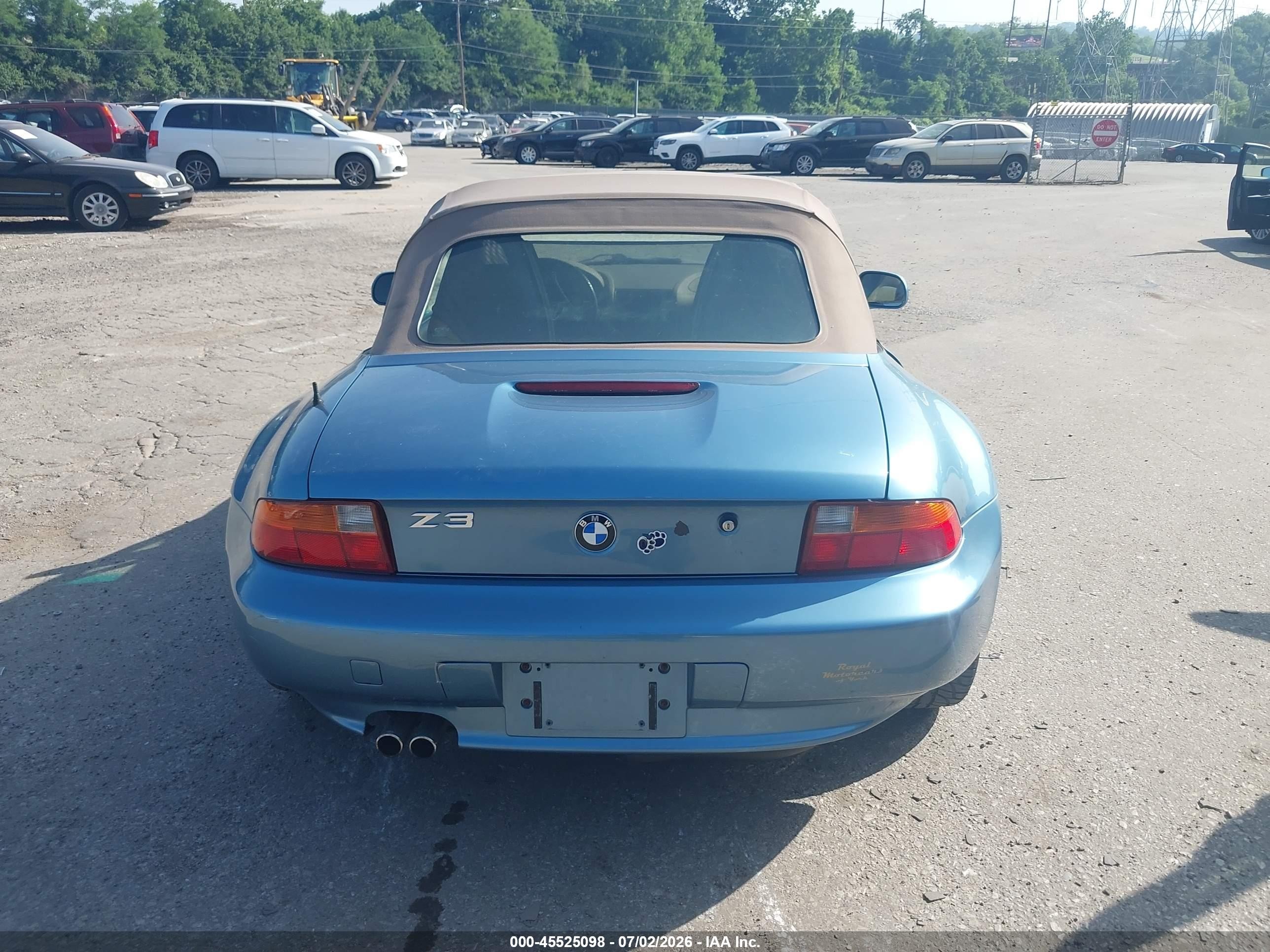 1998 Bmw Z3 2.8 Light Blue vin: 4USCJ3322WLC09866