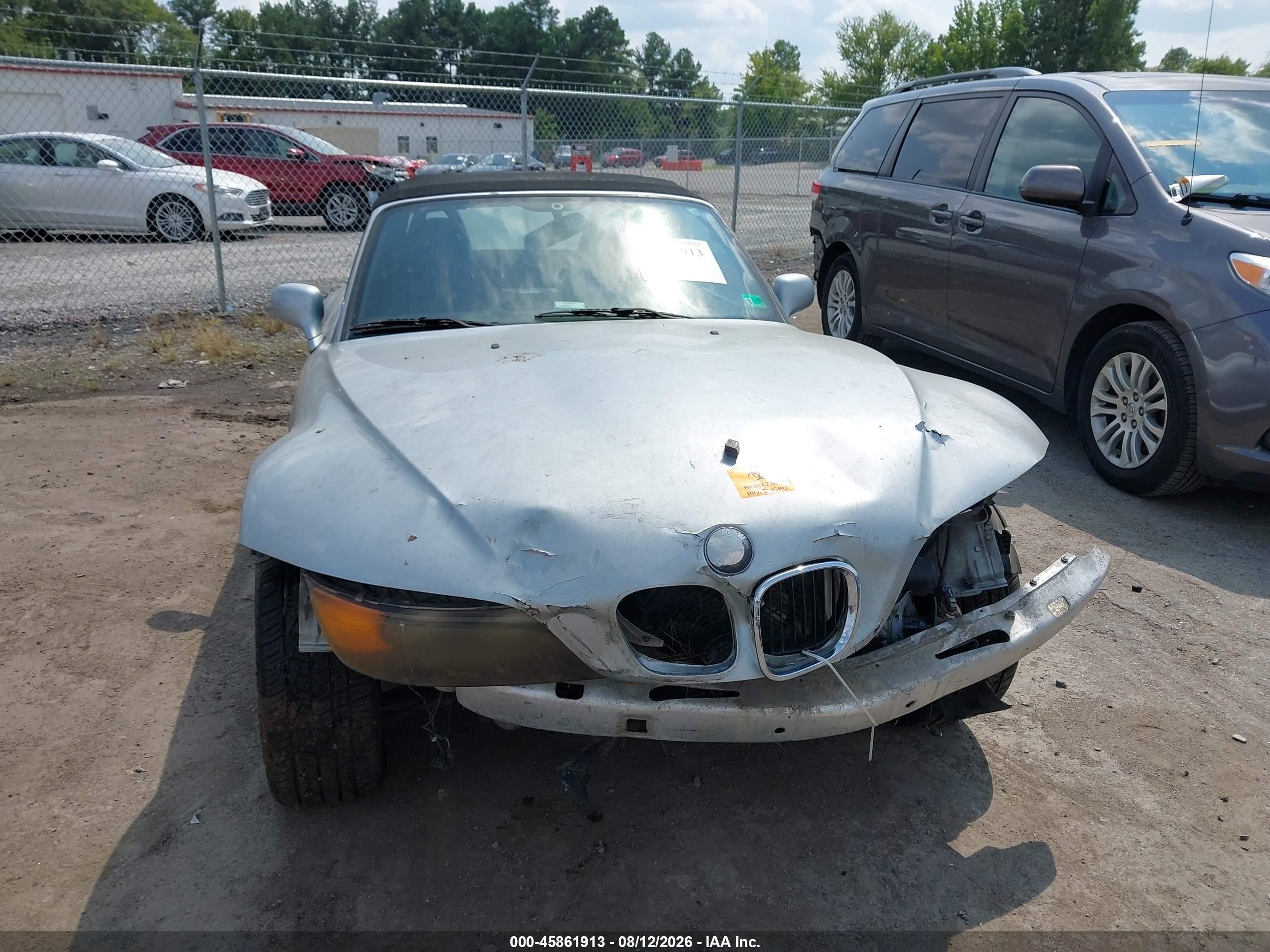 1998 Bmw Z3 2.8 Silver vin: 4USCJ3322WLC11357