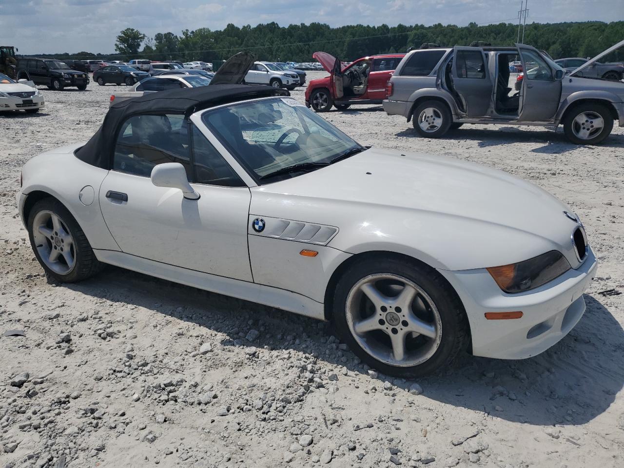 4USCJ3326WLC11376 — 1998 BMW Z3 History & VIN | AutoHelperBot