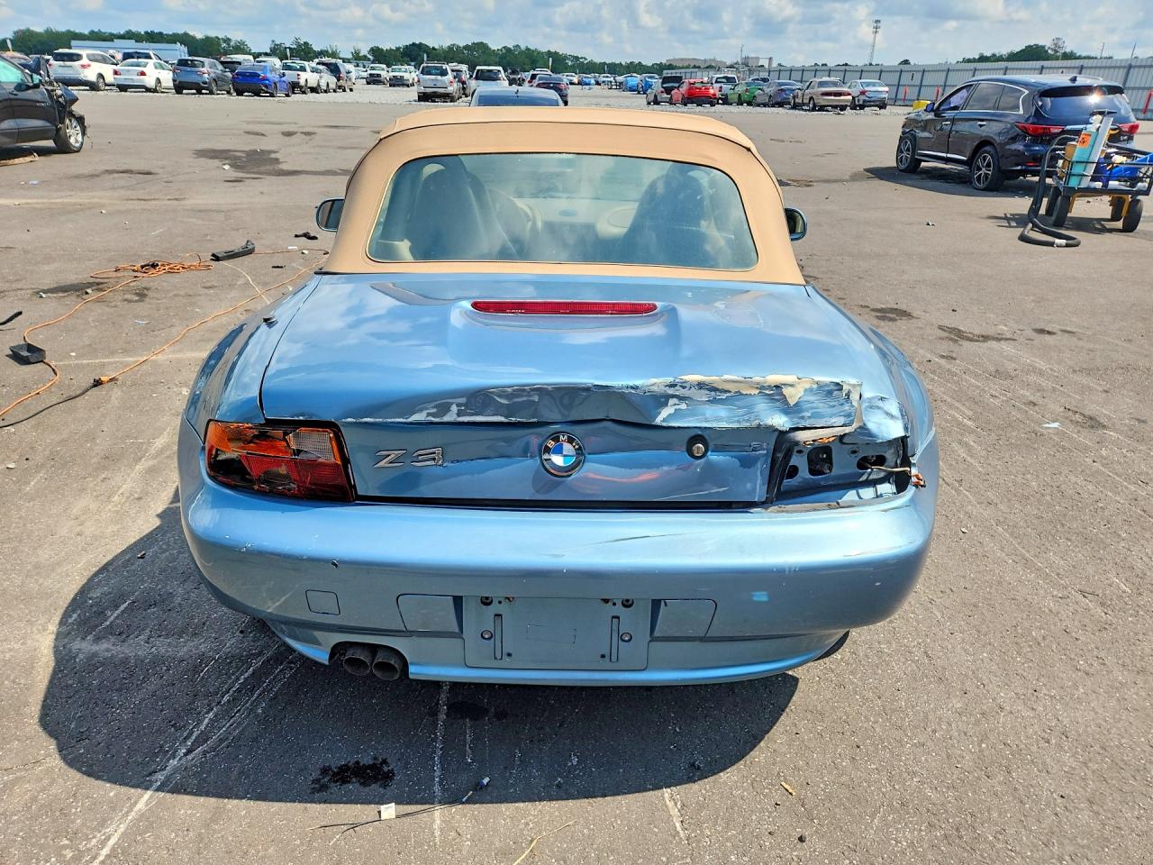 1997 Bmw Z3 2.8 Blue vin: 4USCJ3329VLC02508