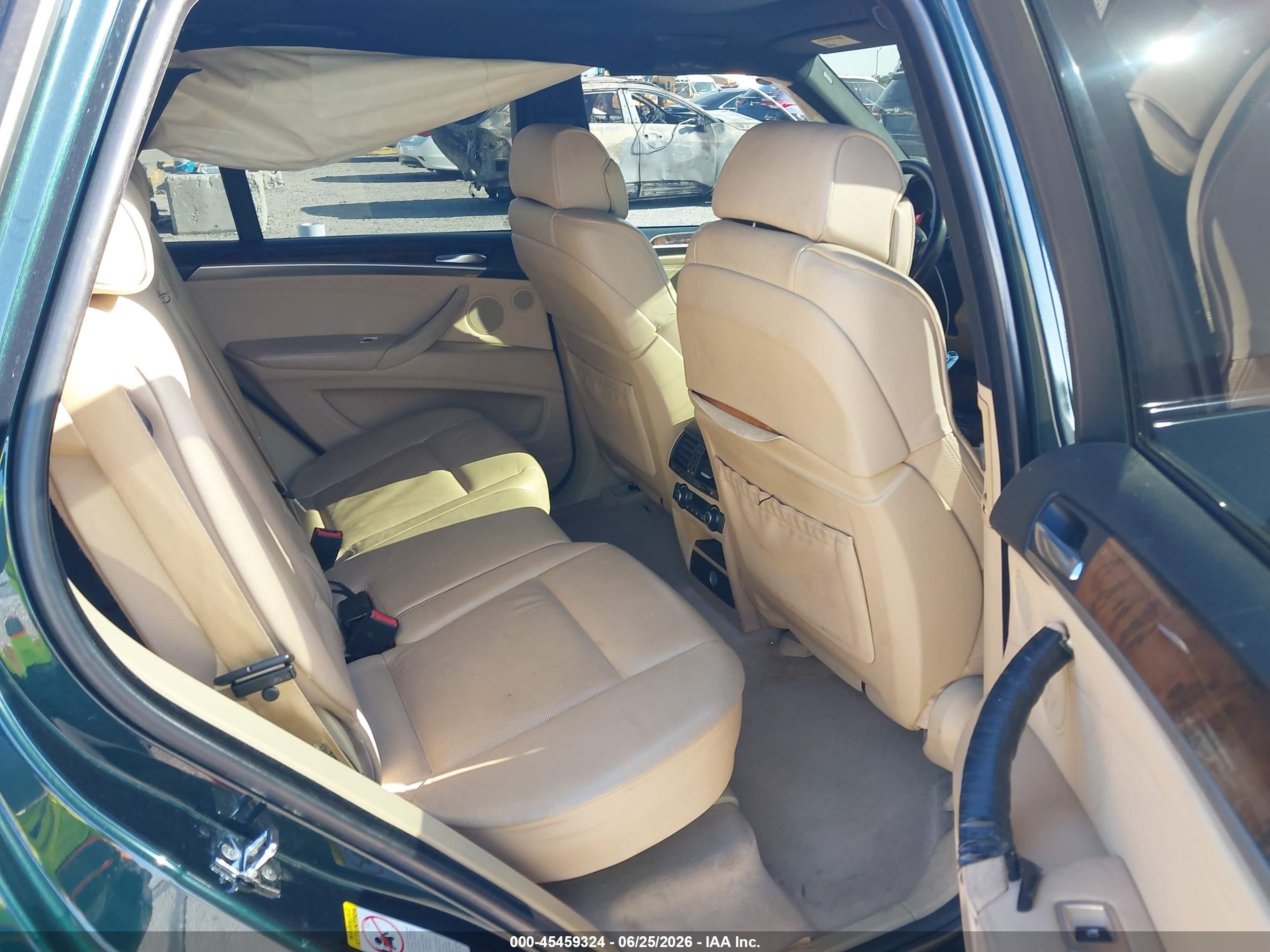 2007 Bmw X5 4.8i Зеленый vin: 4USFE83537LY65632