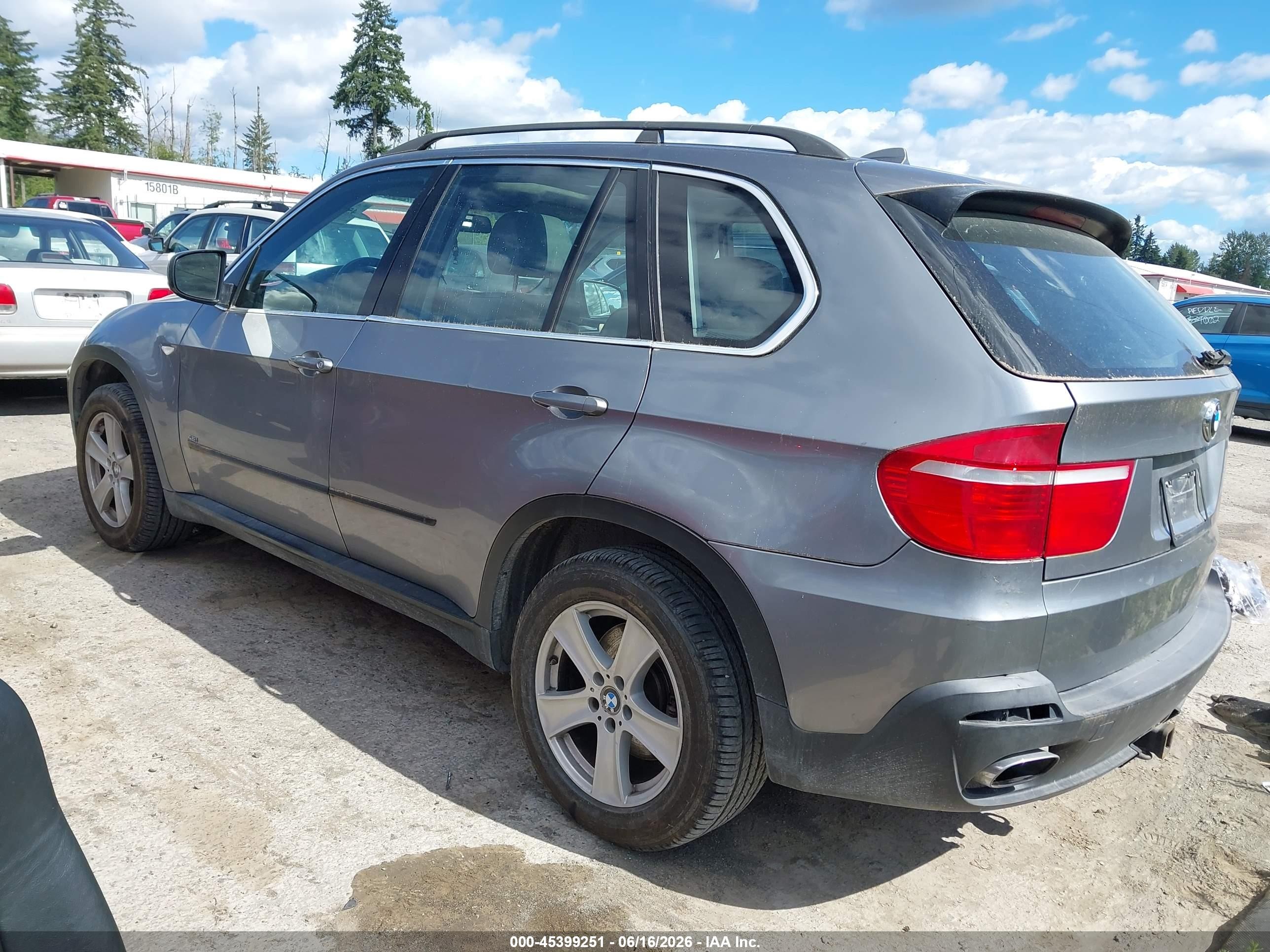 2007 Bmw X5 4.8i Silver vin: 4USFE83597LY65568