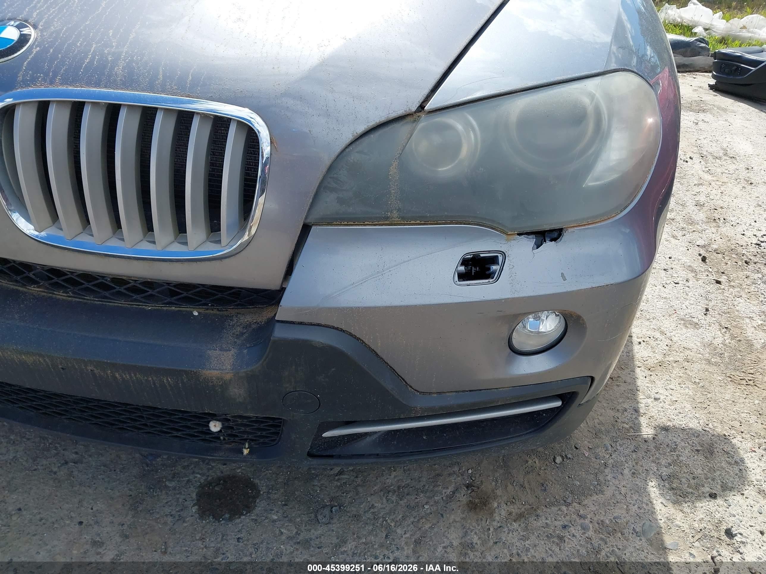 2007 Bmw X5 4.8i Silver vin: 4USFE83597LY65568