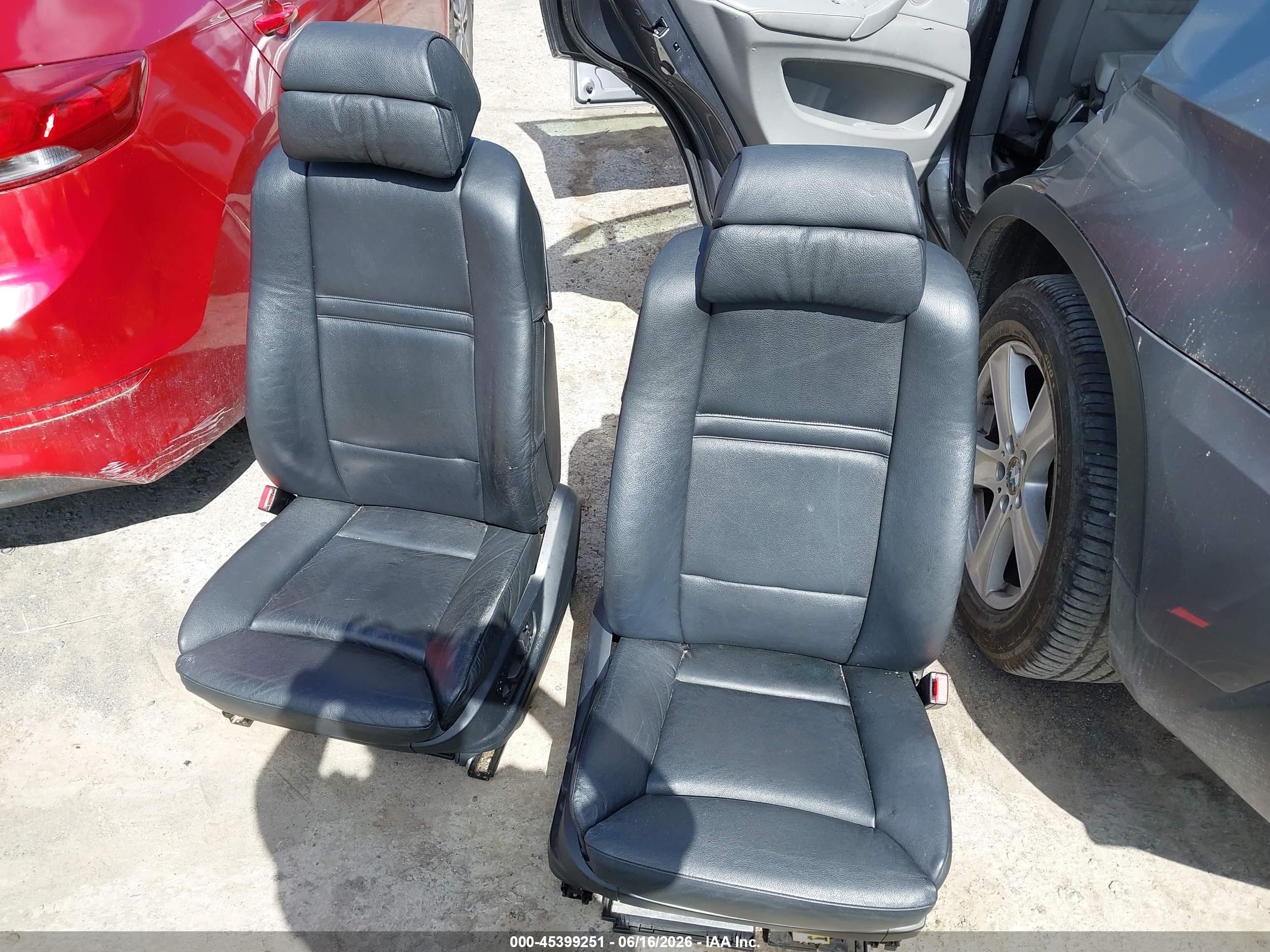 2007 Bmw X5 4.8i Silver vin: 4USFE83597LY65568