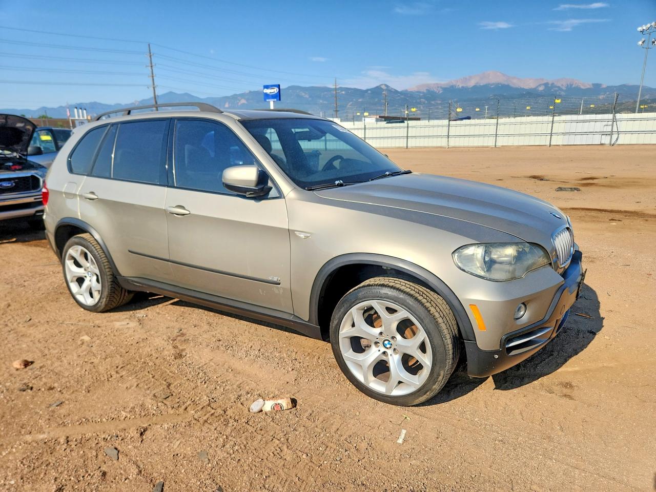 2007 Bmw X5 4.8i Beige vin: 4USFE835X7LZ37071