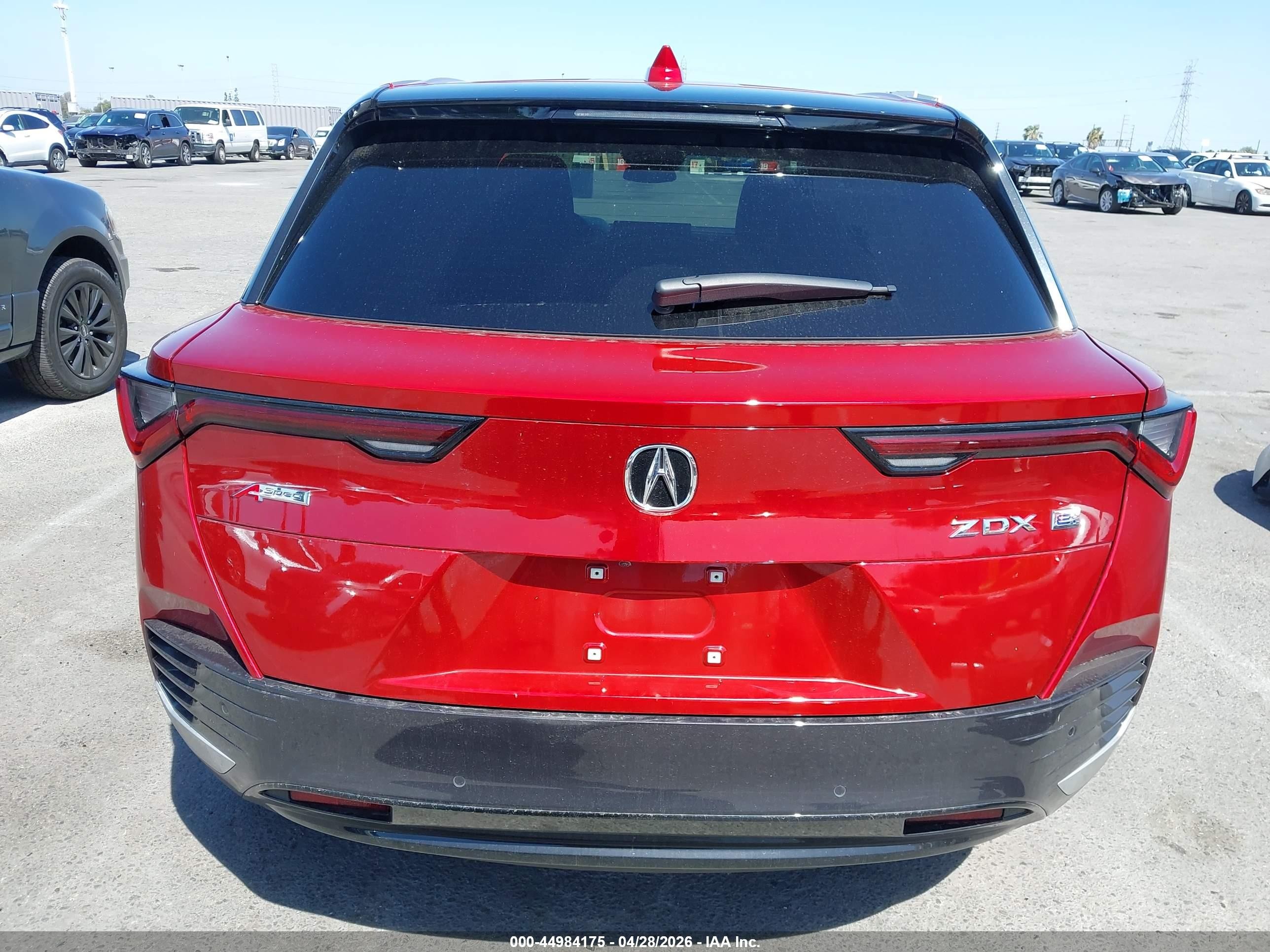 2024 Acura Zdx A-spec Красный vin: 4W5KHMRK8RZ515692