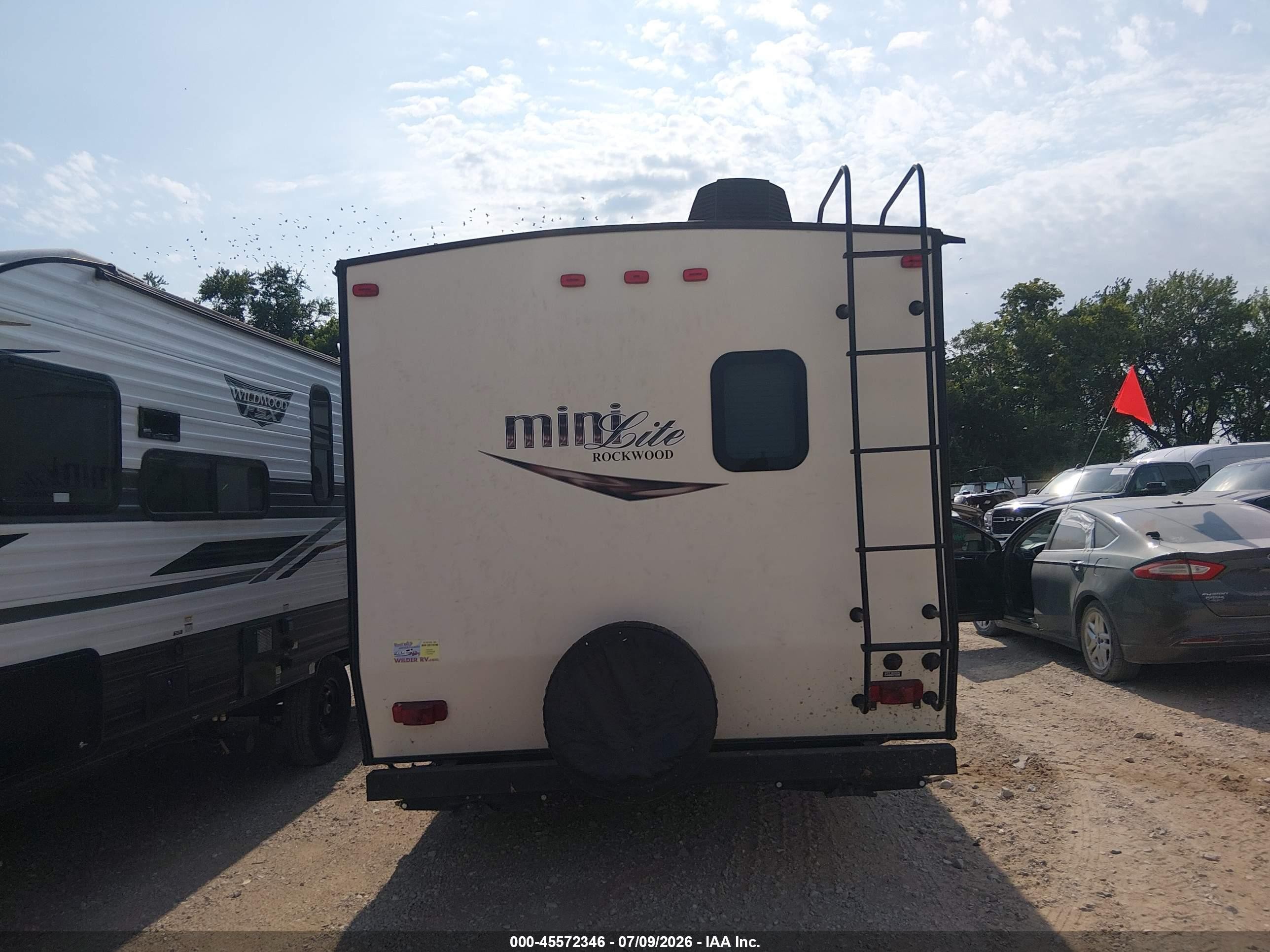 2015 Forest River Rockwood   Beige vin: 4X4TRLU16FD404990