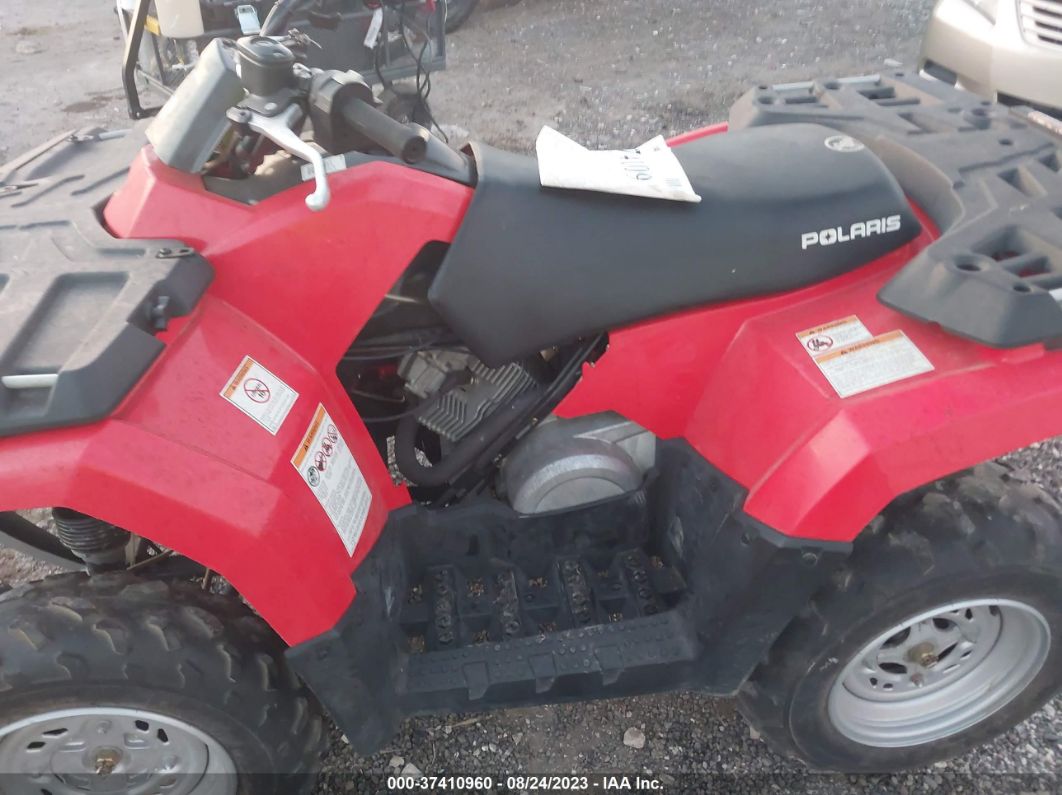 2007 Polaris Hawkeye Red vin: 4XALB27A57B008778