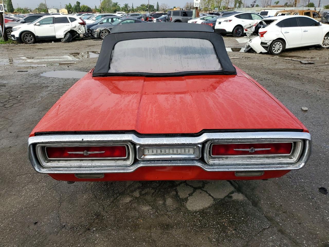1964 Ford Thunderbir Red vin: 4Y85Z158870