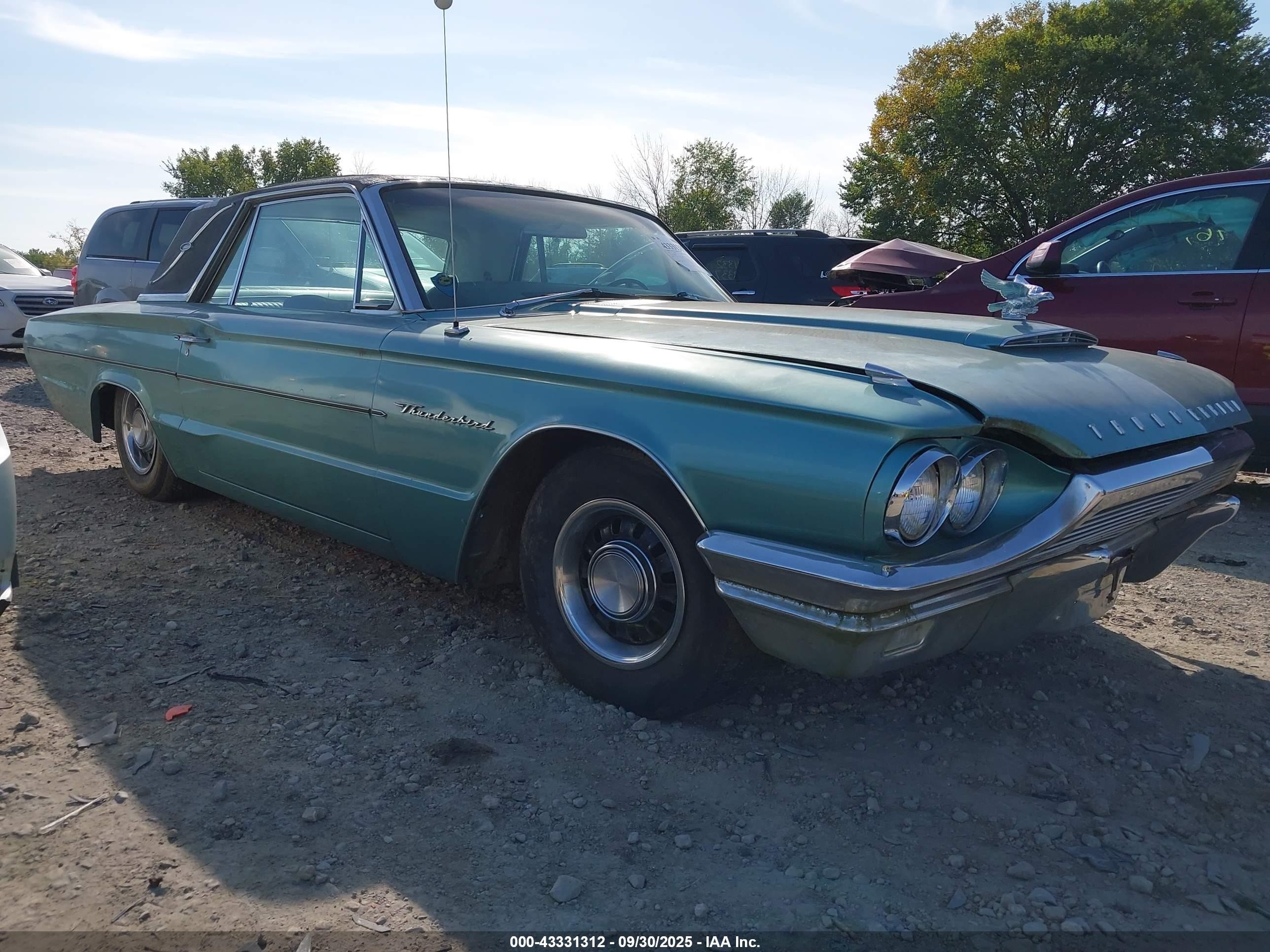 1964 Ford Thunderbird   Бирюзовый vin: 4Y87Z160364      