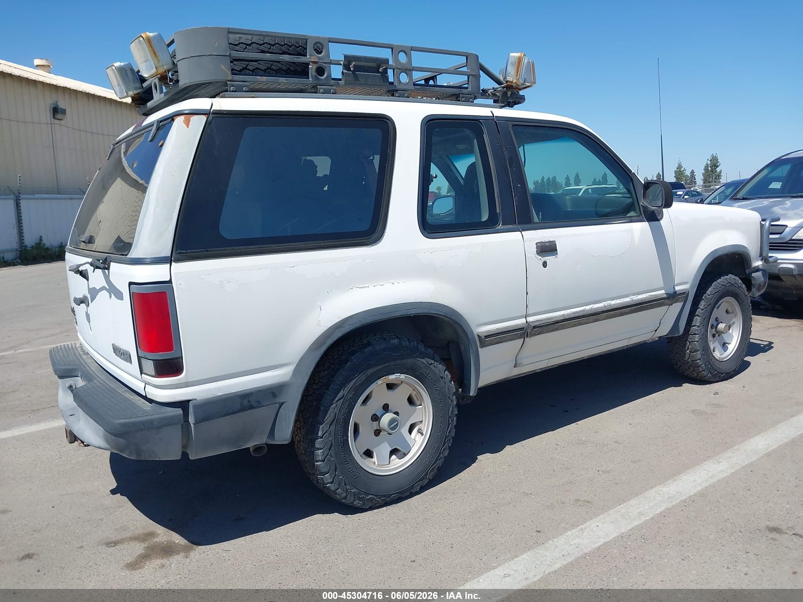 1991 Mazda Navajo Lx White vin: 4f2cu44x6mum12163