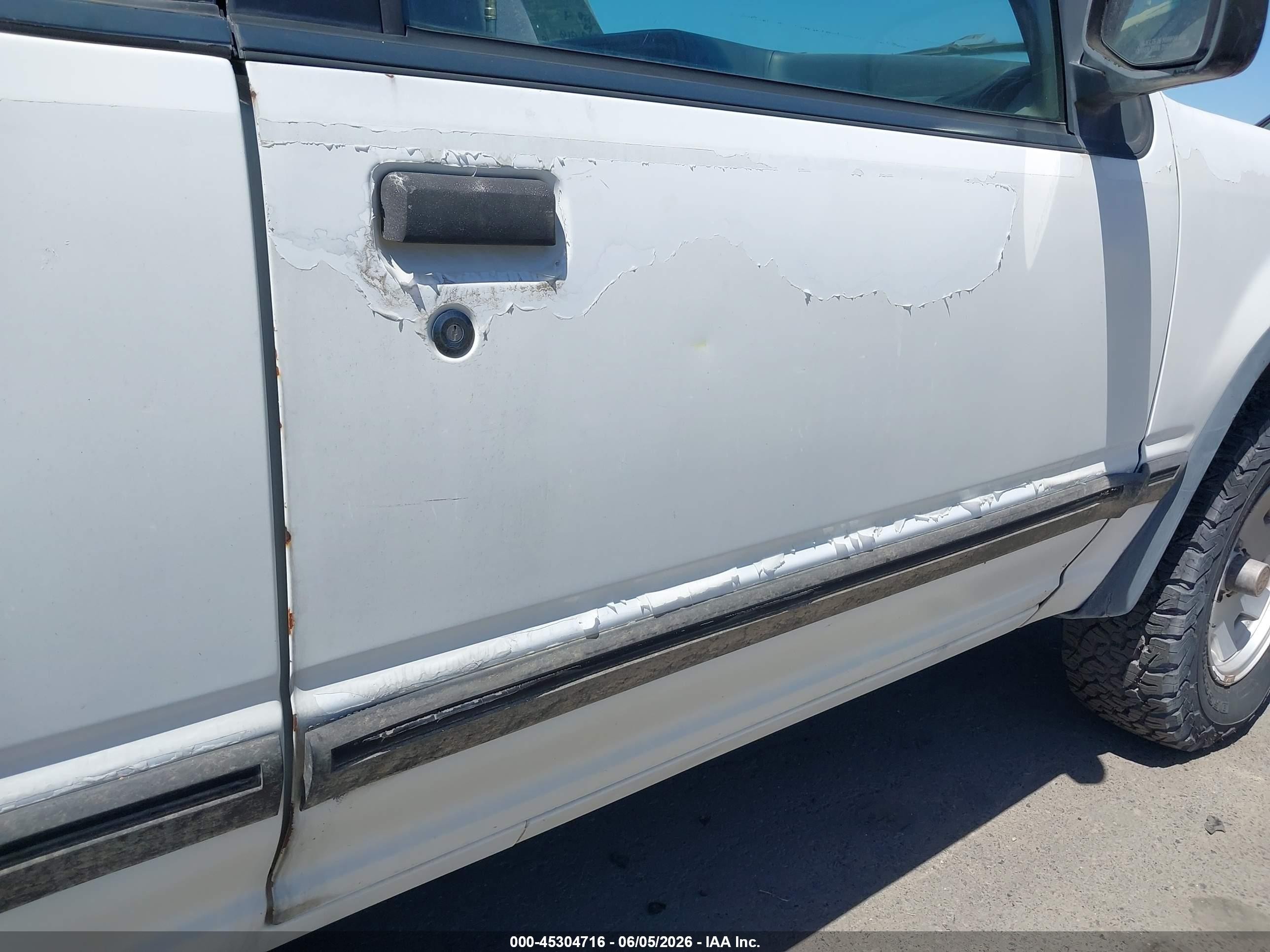1991 Mazda Navajo Lx White vin: 4f2cu44x6mum12163