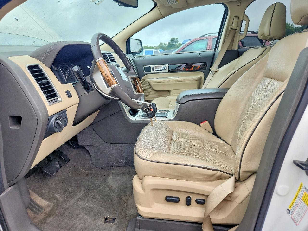 2010 Lincoln Mkx White vin: 2LMDJ8JC5ABJ23413