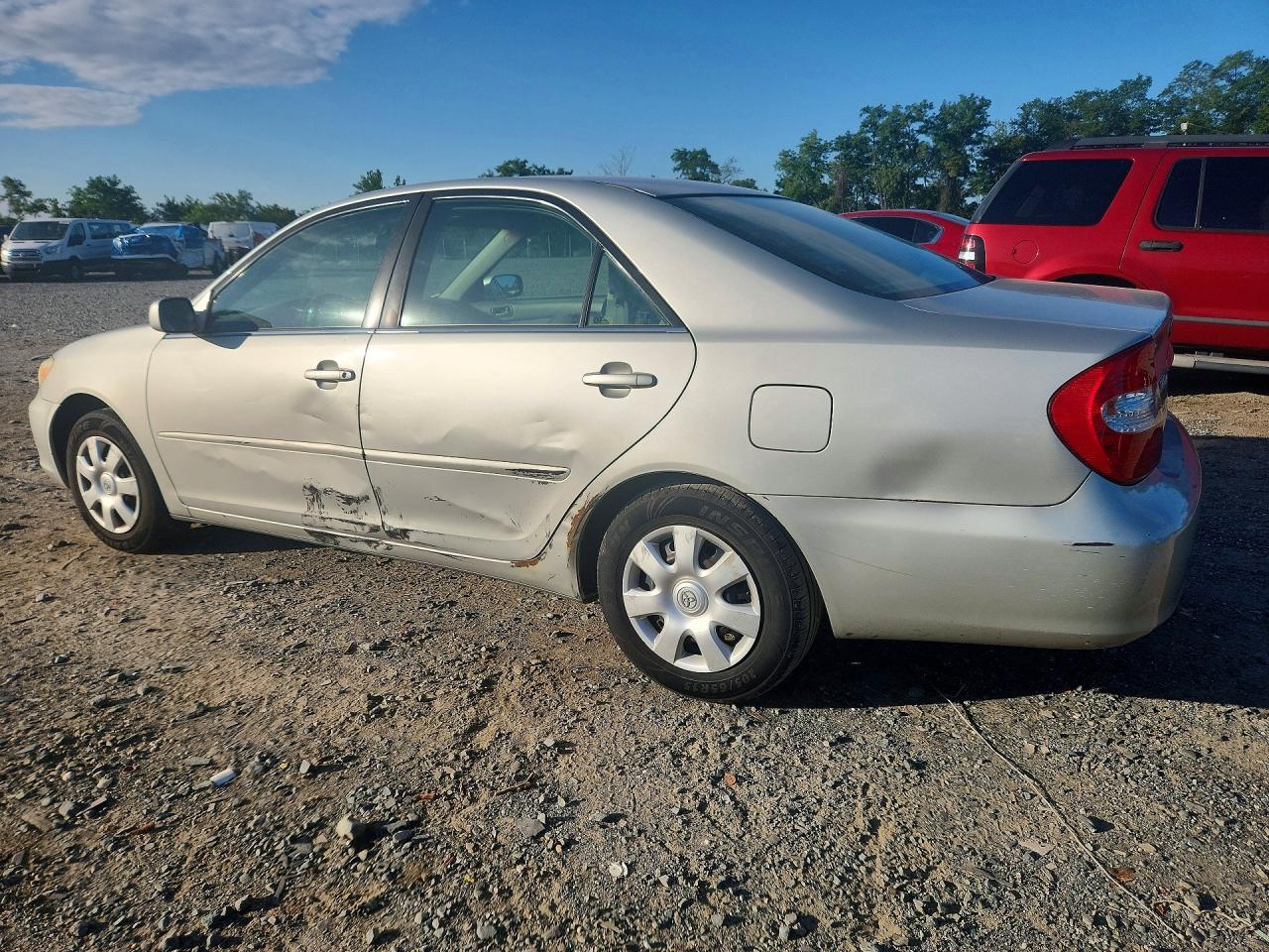 2003 Toyota Camry Le Silver vin: 4T1BE30K03U750276