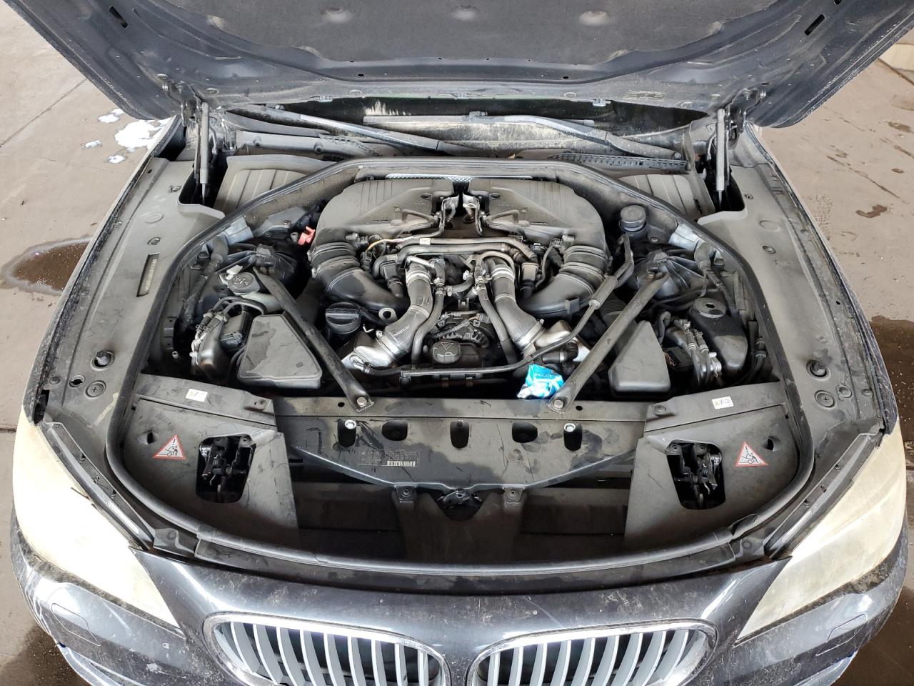 2013 Bmw 750 Lxi Gray vin: WBAYF8C59DD140065
