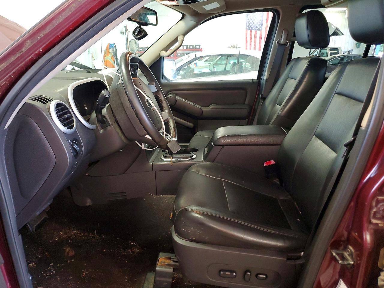 2007 Mercury Mountaineer Premier Maroon vin: 4M2EU48817UJ16025
