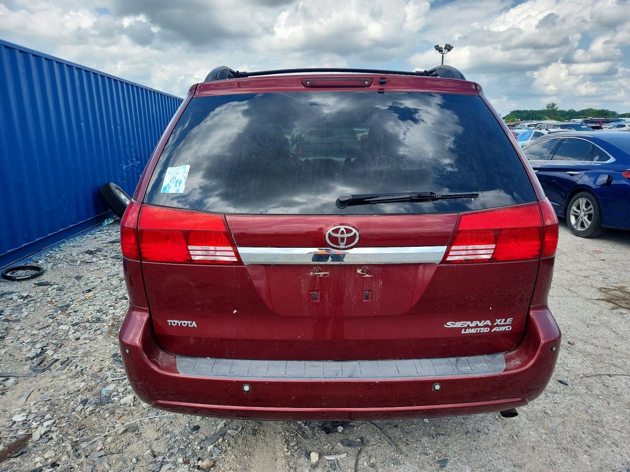 2005 Toyota Sienna Xle Limited 7 Passenger Red vin: 5TDBA22C95S044706