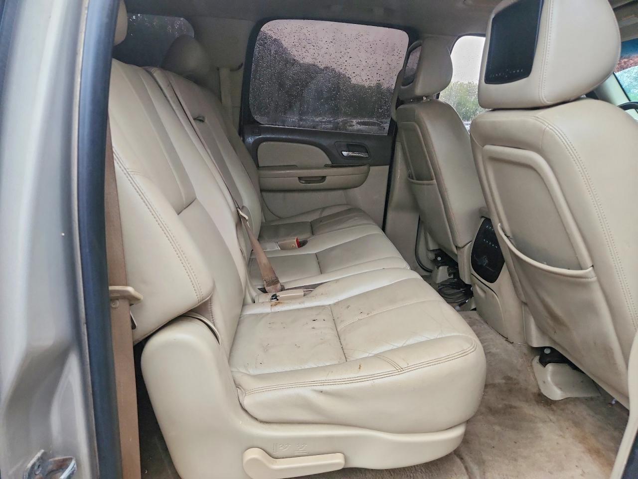 2008 Gmc Yukon Xl K1500 Tan vin: 1GKFK16308J138580