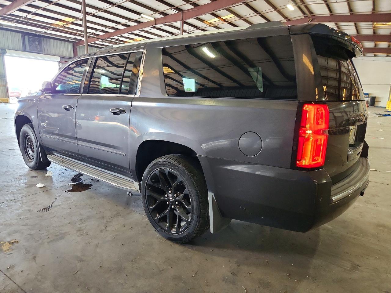 2015 Chevrolet Suburban K1500 Ltz Gray vin: 1GNSKKKC7FR142055