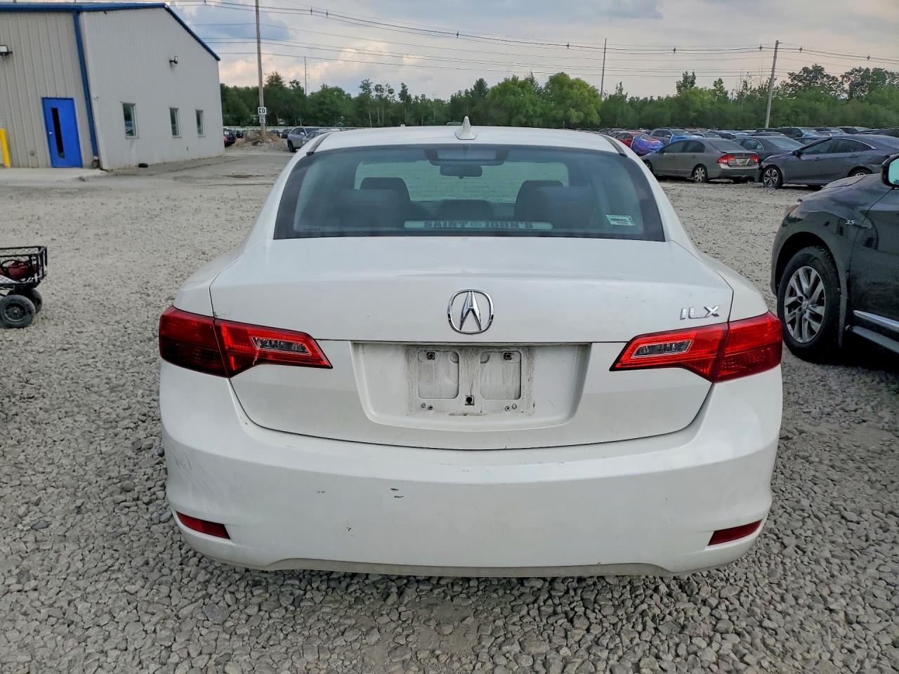2013 Acura Ilx 20 White vin: 19VDE1F35DE014069