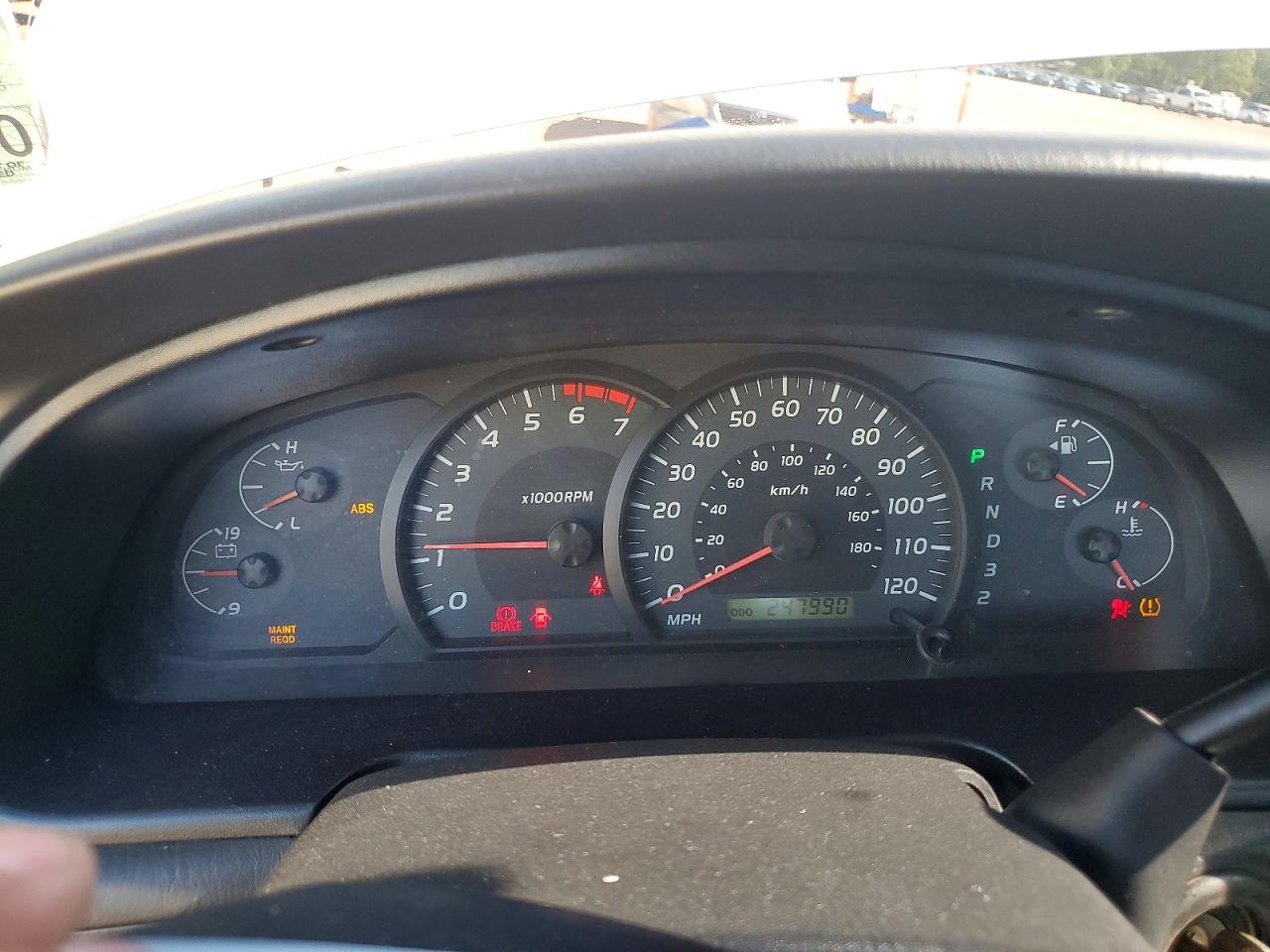 2005 Toyota Tundra Double Cab Sr5 Белый vin: 5TBET34185S481369