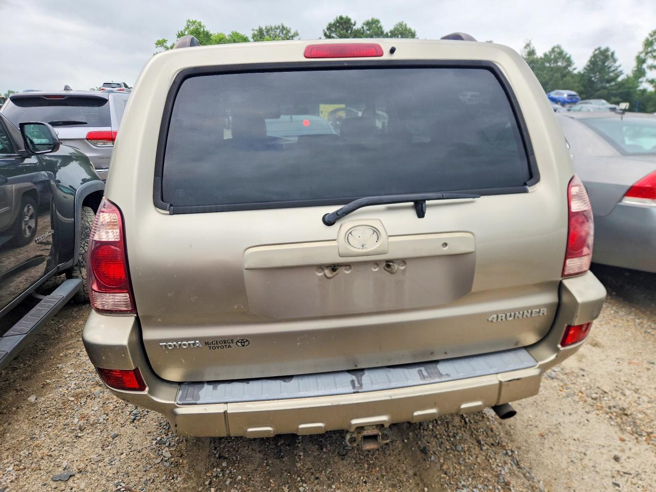 2004 Toyota 4runner Sr5 Gray vin: JTEBU14R748012953