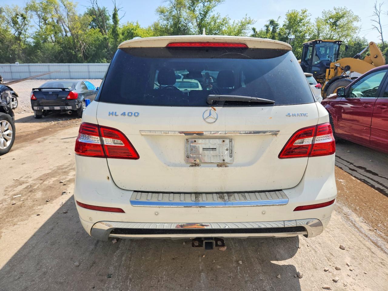 2015 Mercedes-benz Ml 400 4matic Белый vin: 4JGDA5GBXFA475799