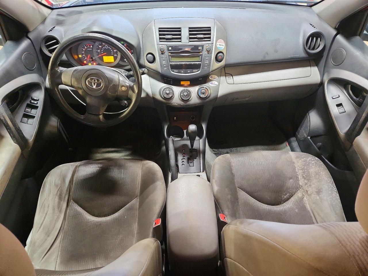 2011 Toyota Rav4 Base Красный vin: 2T3ZF4DV7BW065171