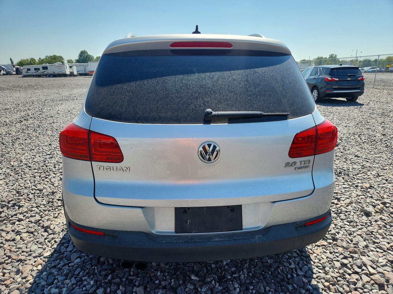2012 Volkswagen Tiguan S Silver vin: WVGBV7AX3CW595227
