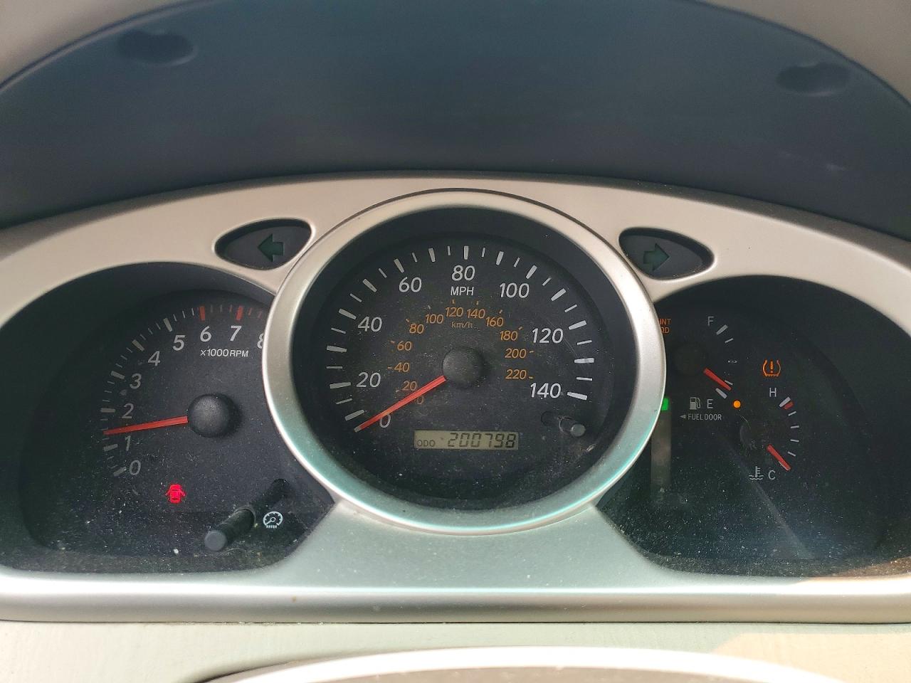 2007 Toyota Highlander Sport Beige vin: JTEHP21A570211136