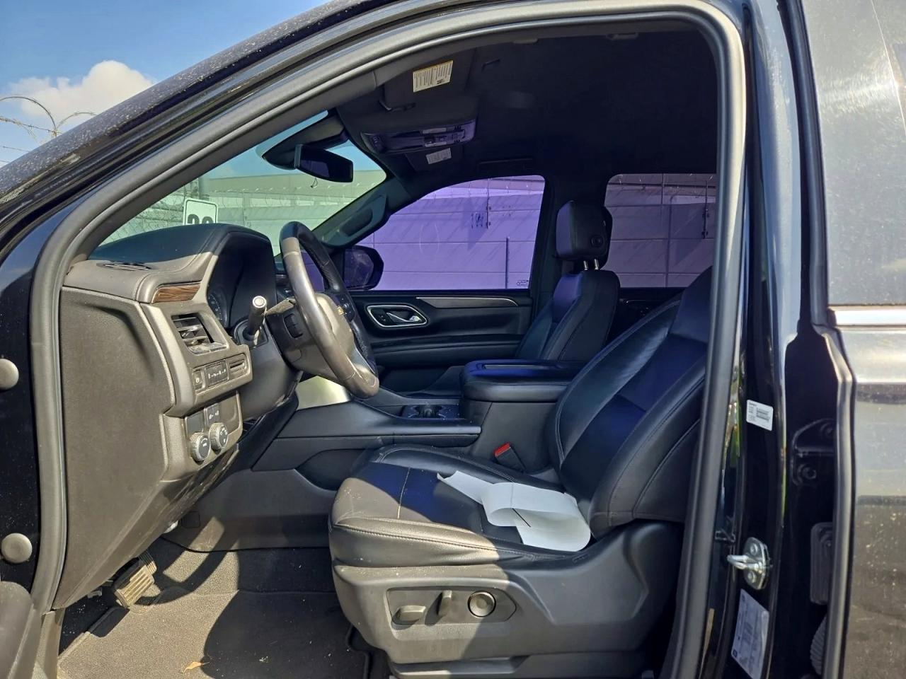 2021 Chevrolet Suburban C1500 Lt Black vin: 1GNSCCKD9MR319441