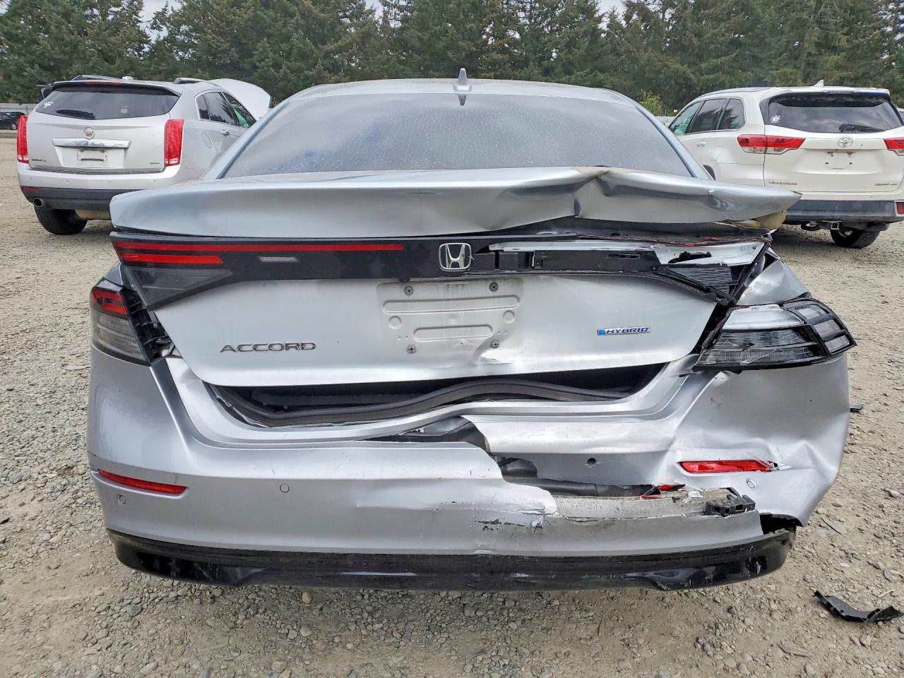 2025 Honda Accord Hybrid Exl Silver vin: 1HGCY2F67SA018037