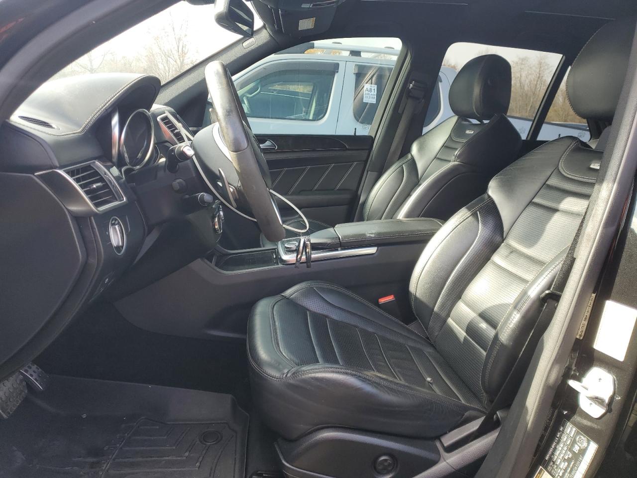2013 Mercedes-benz Ml 63 Amg Black vin: 4JGDA7EB8DA109187