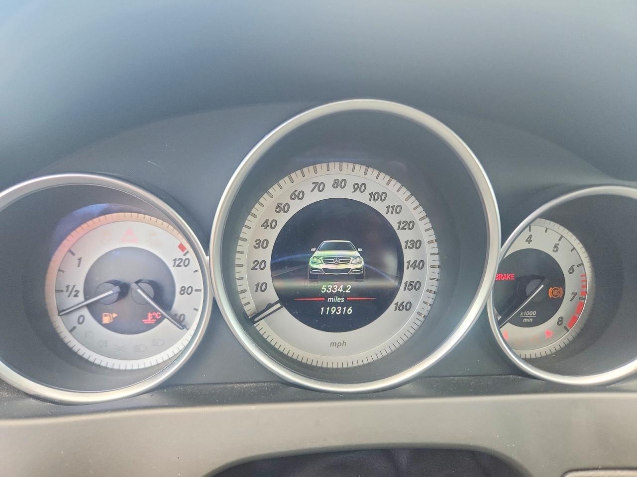 2013 Mercedes-benz C 250 Gray vin: WDDGJ4HBXDF989457