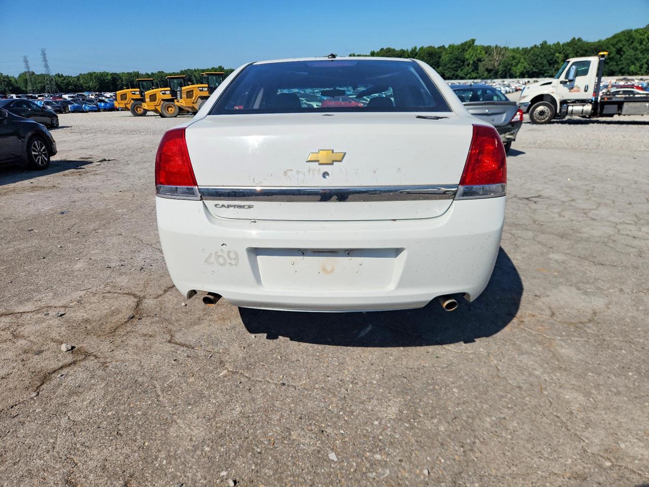 2014 Chevrolet Caprice Police White vin: 6G3NS5U25EL944829