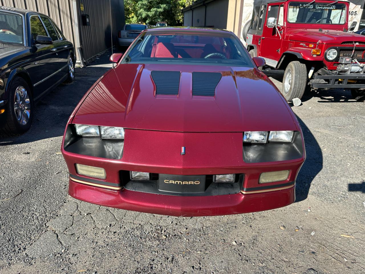 1988 Chevrolet Camaro Burgundy vin: 1G1FP21F1JL138014