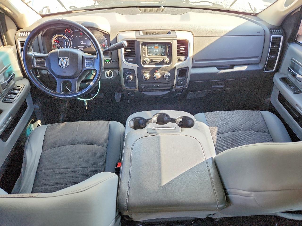 2014 Ram 2500 Slt Белый vin: 3C6TR5JT9EG179108