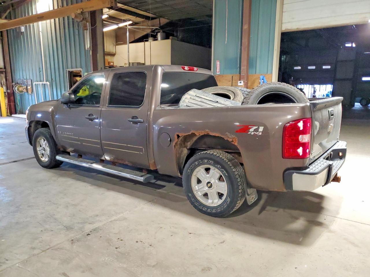 2008 Chevrolet Silverado K1500 Brown vin: 2GCEK133381255530