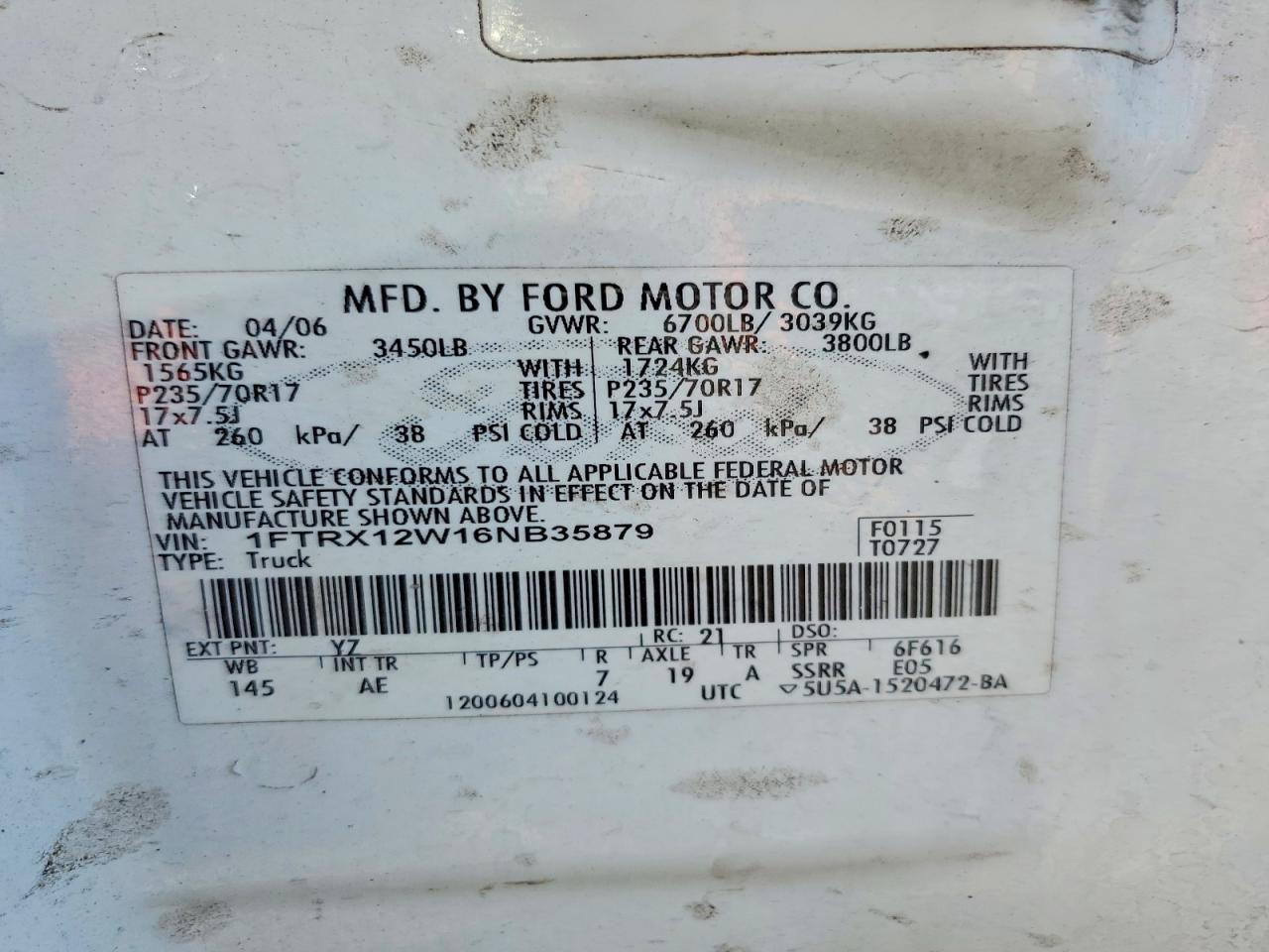 2006 Ford F150 White vin: 1FTRX12W16NB35879